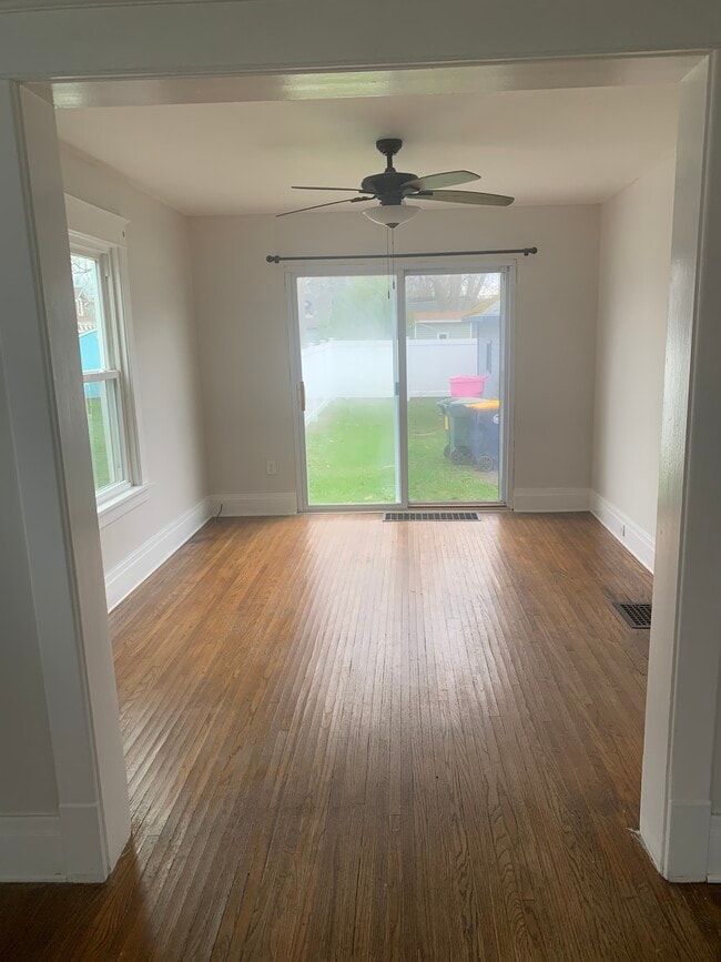 Photo - 15 Minard St