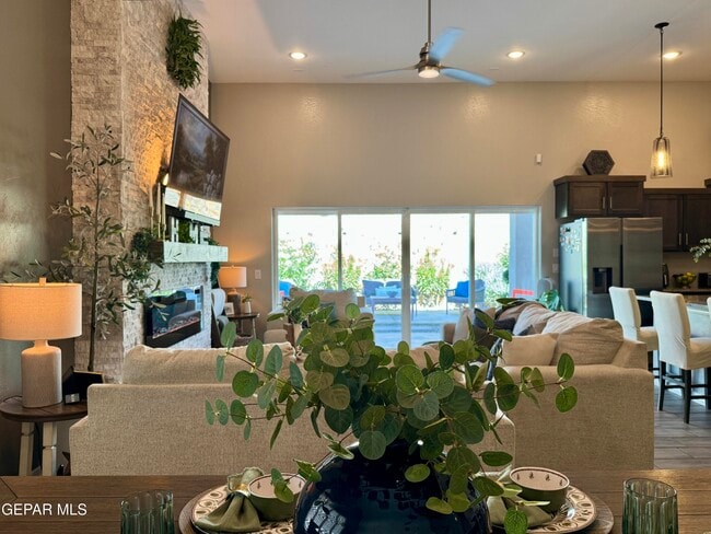 Photo - 13684 Glen Vista Ln