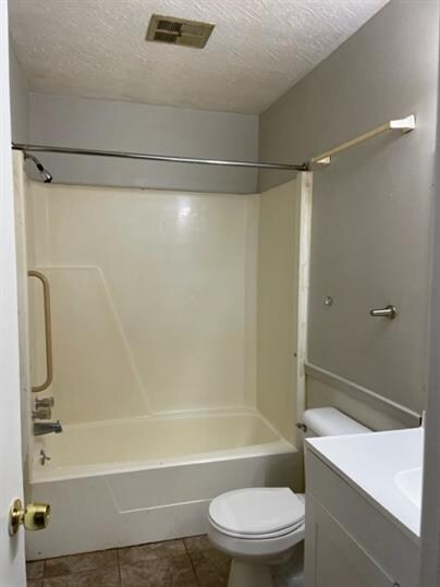 Photo - 1317 W Michigan Ave Unit 01