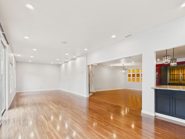 Photo - Immaculate Menlo Park house for rent now! $9,100