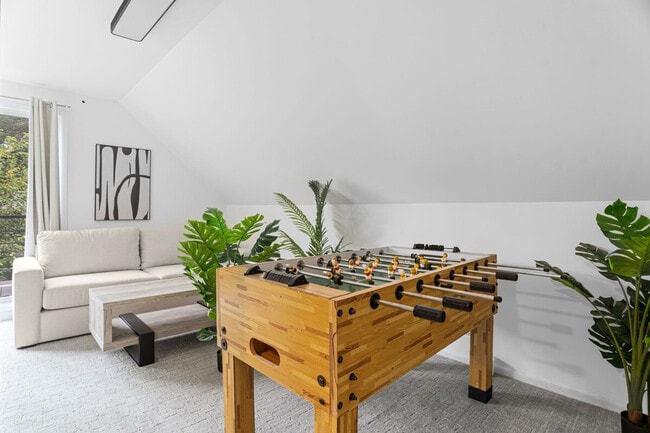 Building Photo - 1115 W 31st St Unit ID1272808P Rental