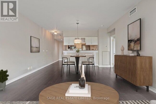 Photo - 1 Deer Park Crescent Unité 803