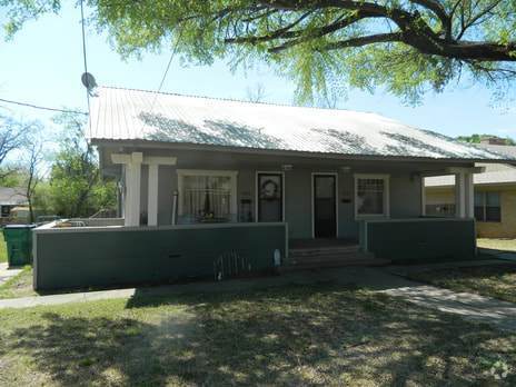 Building Photo - 1 bedroom duplex close to campus Rental