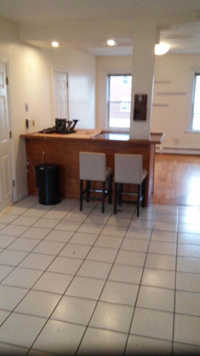 Photo - 95 Cranch St Unit 2