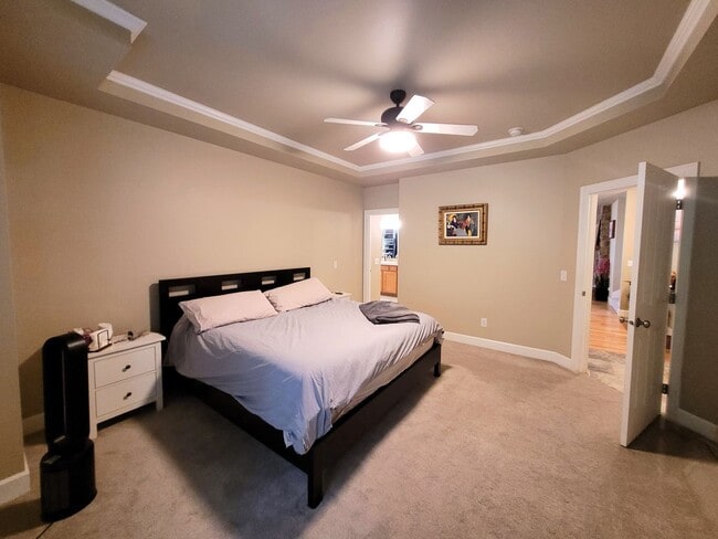 Photo - Beautiful Home in Desirable Geneva Neighborhood - 2700 sqft