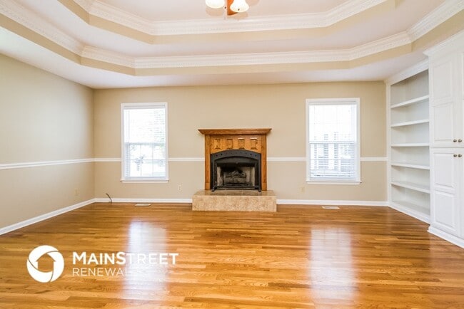 Photo - 1311 Amberwood Cir