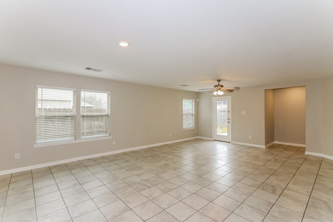 Photo - 7210 Sweetwater Shining Trail