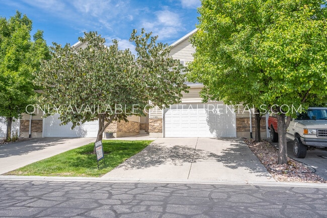 Building Photo - 1380 W Parkside Dr Rental