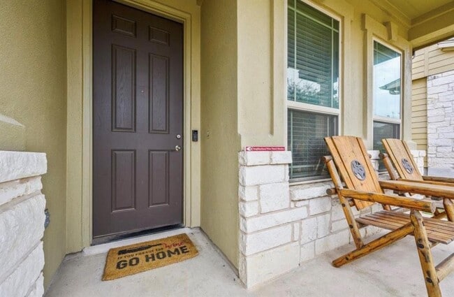 Photo - 109 Marble Head Way