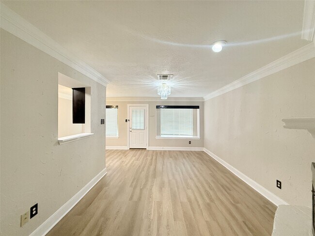 Building Photo - 6387 S Briar Bayou Dr Unit True