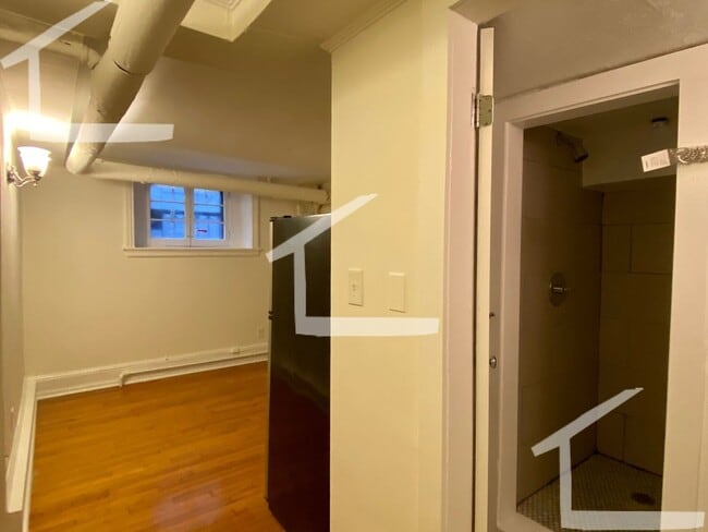 Photo - Spacious Studio Right In Beacon Hill