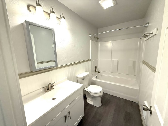 Photo - 506 1st Ave W Unit C