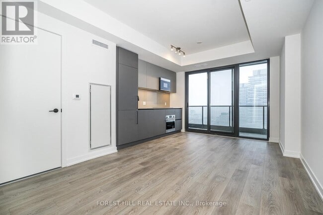 Photo - 35 Parliament St Unit 2413