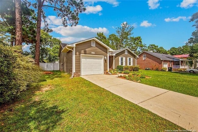 Building Photo - 7312 Navarro St