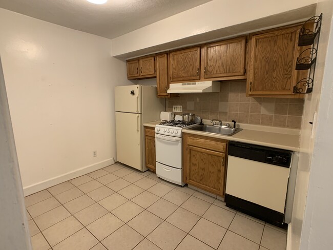 Photo - 1355 Commonwealth Ave