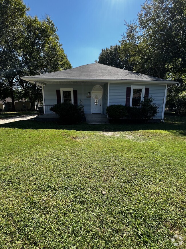 Building Photo - 1835 Arkray St Rental