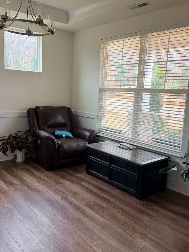 Photo - 4010 Clapton Dr