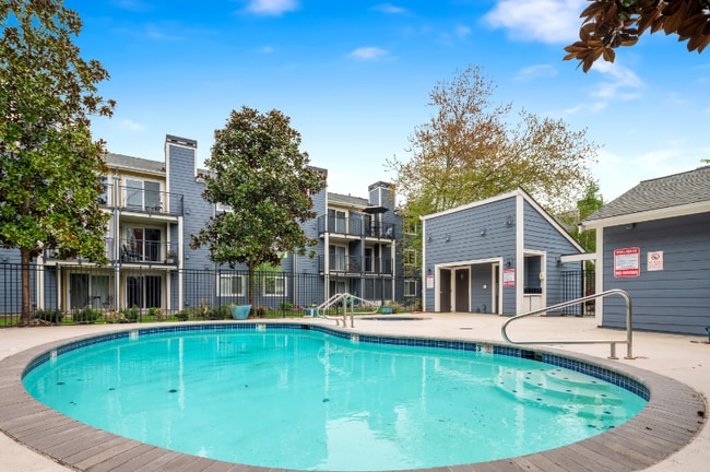 Photo - 12607 SE 41st Pl Condo Unit H106