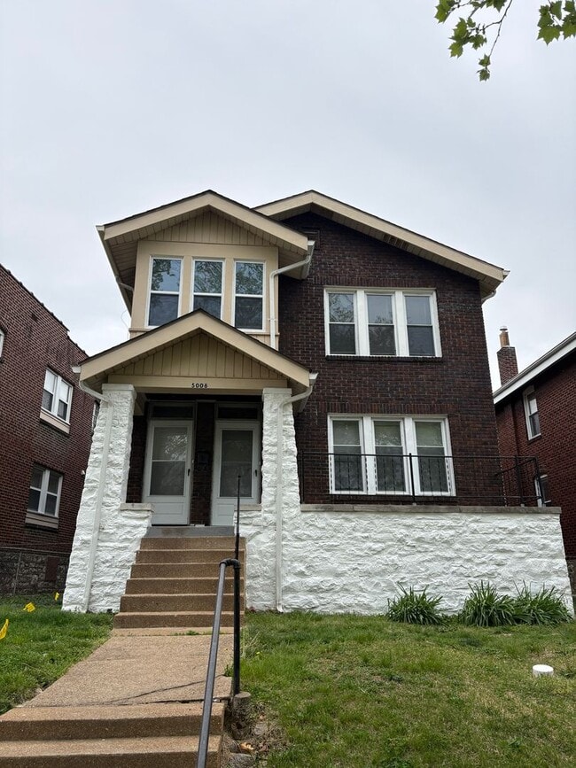 Building Photo - Christy 1 Unit 2nd Fl