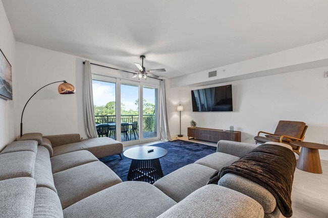 Building Photo - 605 Kemp St Unit ID1069191P
