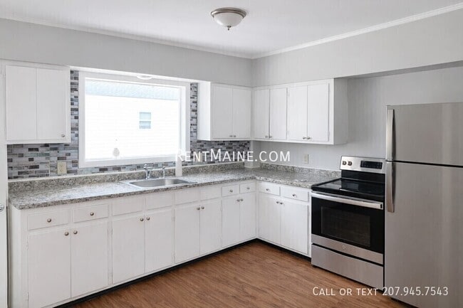 Photo - 254 Elm St Unit 3