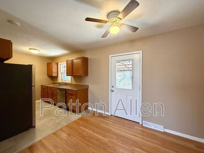 Photo - 12 W Haith Dr