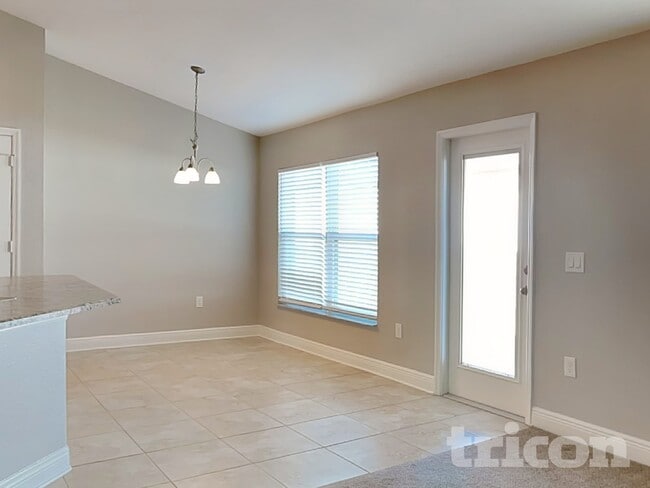 Photo - 1599 Lemon Ave