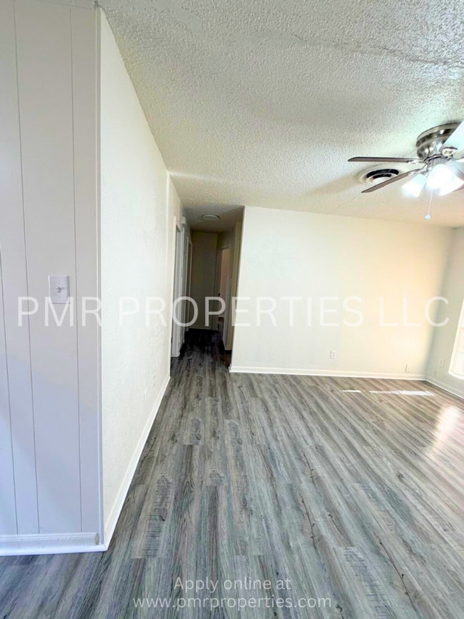 Photo - 3 Bedrooms/1 Bathroom House