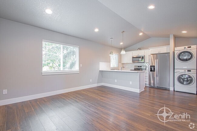 Building Photo - SchiM2 Unit 3403 Rental