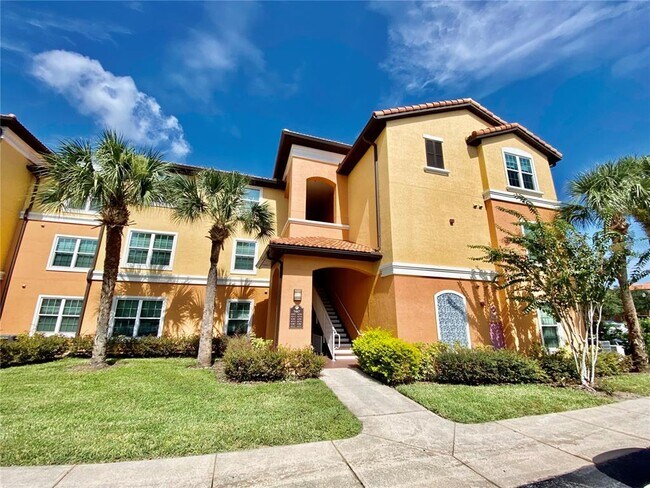 5467 Vineland Rd Unit 6301