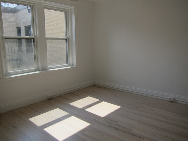 Photo - 15 Park Unit 28