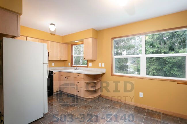 GPM603 - NE 92nd Ave (T2) - GPM603 - NE 92nd Ave (T2) Apartment Unit A