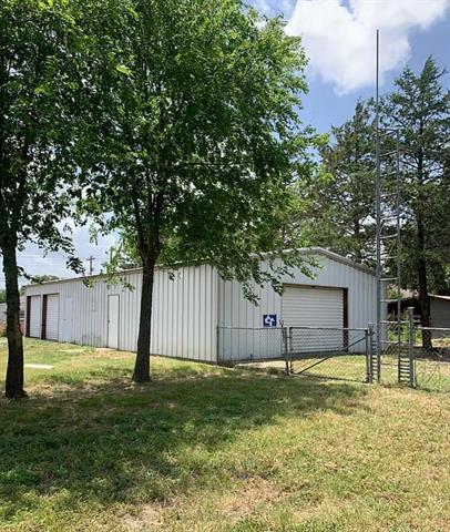 Photo - 205 Randolph St