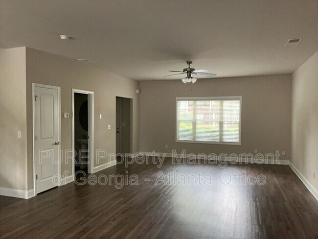 Photo - 175 Orchard Dr