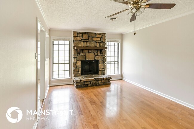 Photo - 6799 Greenbark Dr