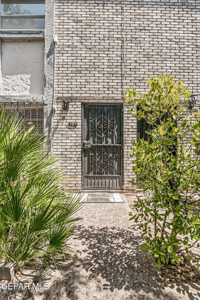Photo - 6700 Escondido Dr Unit G9