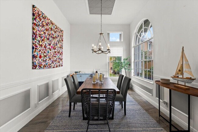 Photo - 10792 Queen Palm Ct