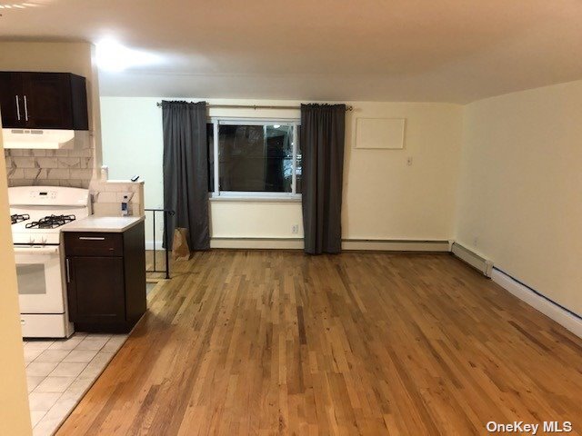 Photo - 206-34 45th Rd