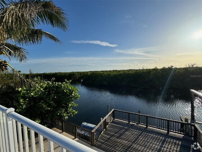 Building Photo - 4604 Bay Crest Dr Rental