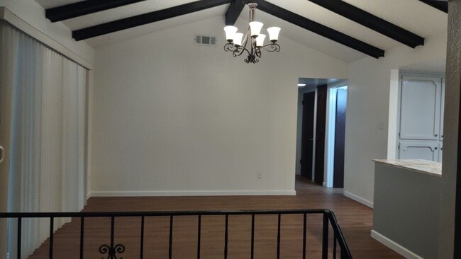 Photo - 965 Johnfer Way