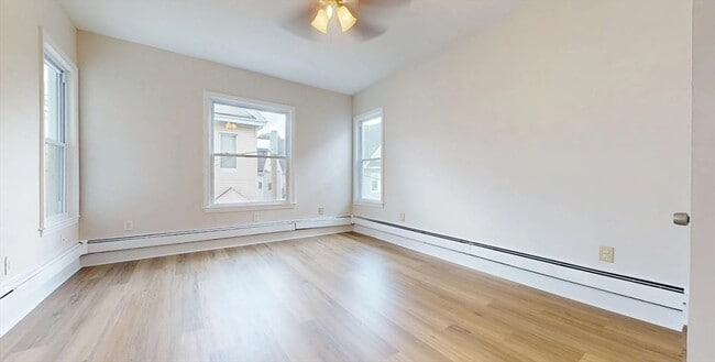 Photo - 11 Wendover St Unit 2