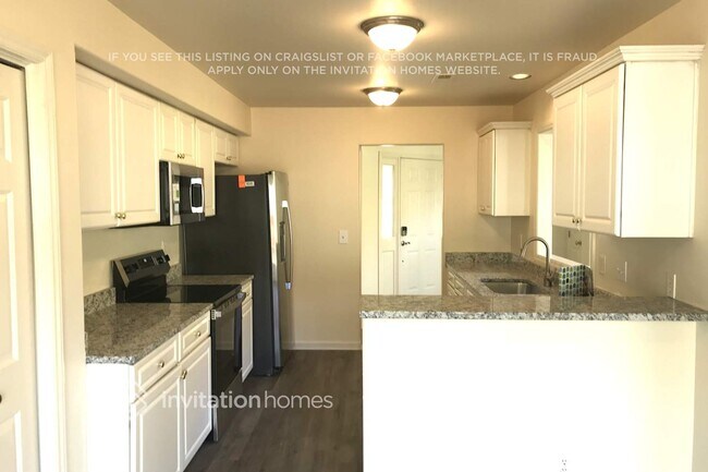 Photo - 10400 Neland St