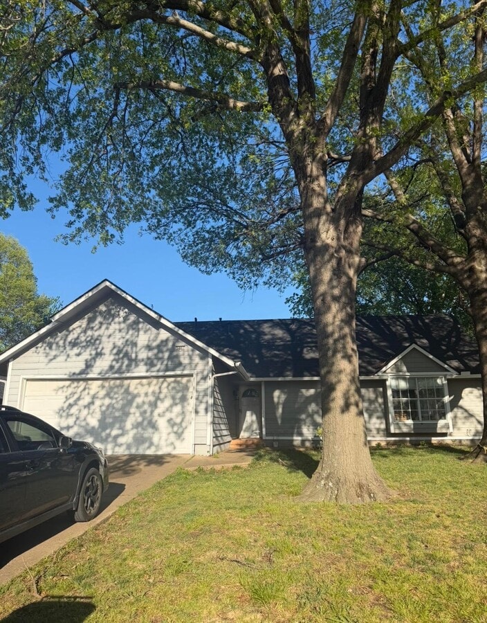 Photo - 3007 S Narcissus Pl