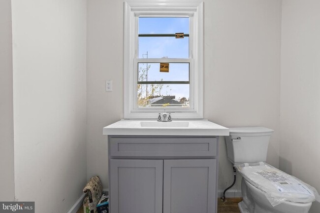 Photo - 819 11th Ave Unit E