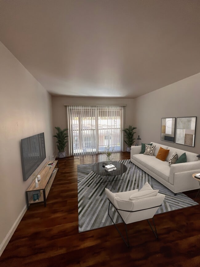 Photo - Fourth Street Apartments