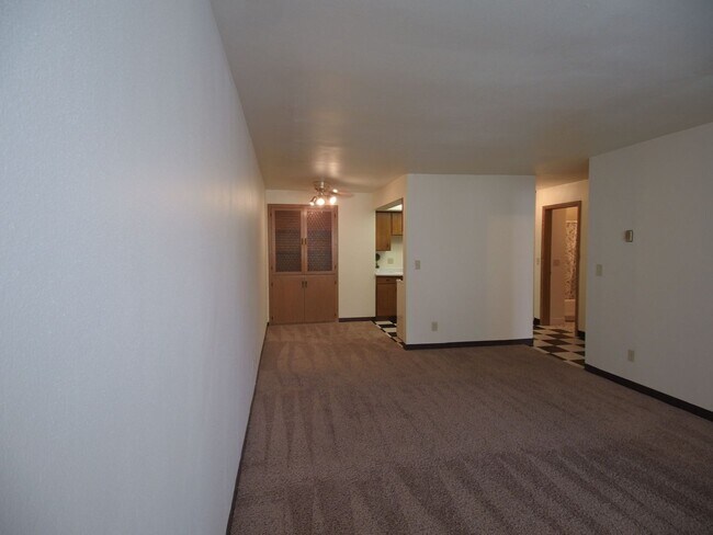 Photo - Oakview Manor