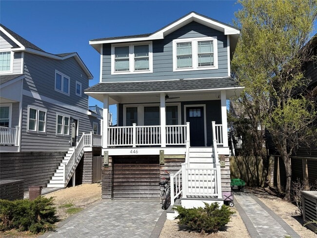 Building Photo - 446 Dehnhoff Walk