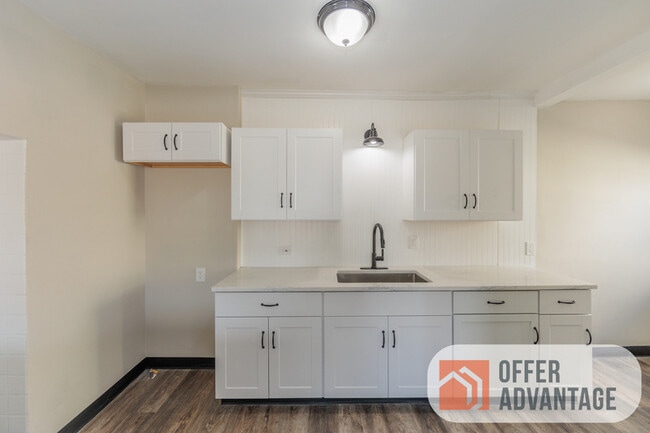 Photo - 1284 Avondale Rd