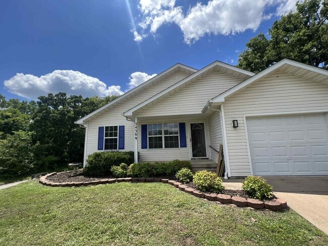 Building Photo - COMING SOON: BEAUTIFUL 3 BEDROOM / 2 BATHROOM HOUSE WITH FENCED IN YARD, PORCH, AND SHED LOCATED ...