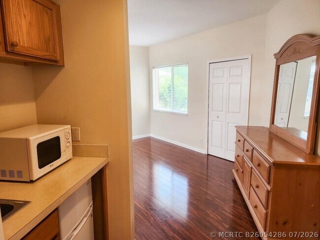 Photo - 8330 Mulligan Cir Unit B